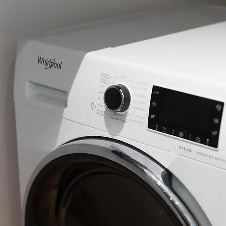 Lägenhet Hyper Centre - Rue St Laud, 2min Ralliement