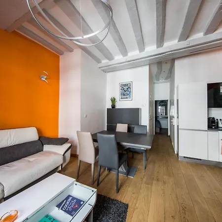 Hyper Centre - Rue St Laud, 2min Ralliement * アンジェ