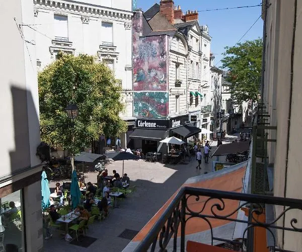 Hyper Centre - Rue St Laud, 2min Ralliement Lägenhet *